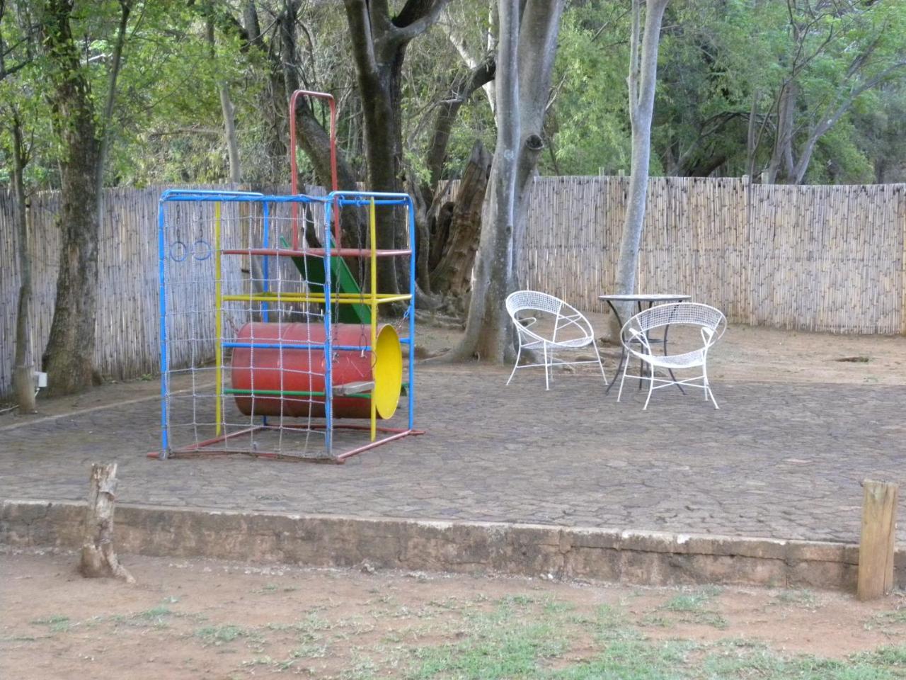 Harties Is Africa Safari Lodge Kosmos Exteriör bild