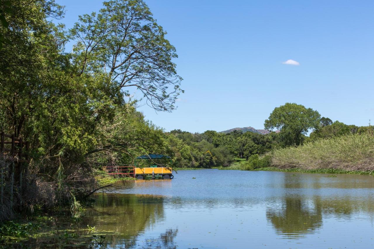 Harties Is Africa Safari Lodge Kosmos Exteriör bild